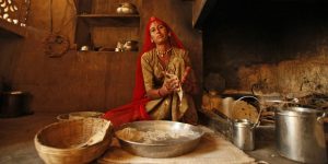 भाजपसाठी स्त्रियांचे हक्क पुरूषधार्जिणेच!