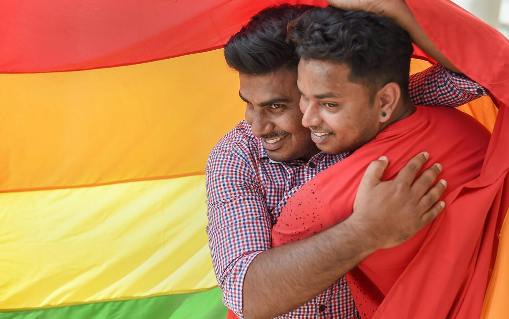समलैंगिक विवाहास समाजाची मान्यता नाहीः सरकार