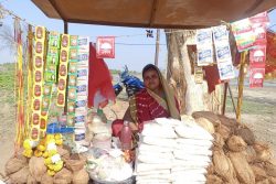 अनीताची कहाणी – चोहीकडे नुसतंच पाणी अनीताची कहाणी – चोहीकडे नुसतंच पाणी