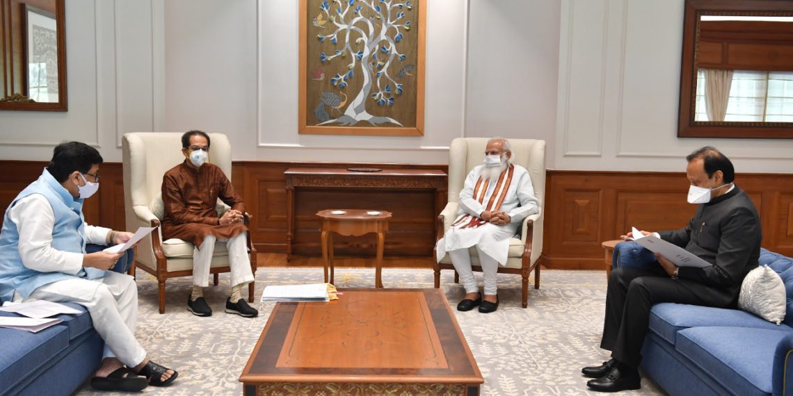 प्रलंबित विषयासाठी पंतप्रधानांना भेटलोः मुख्यमंत्री