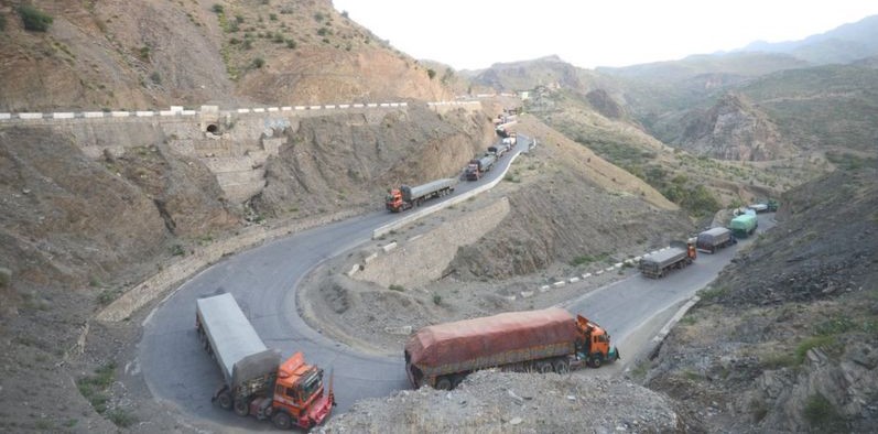 तालिबानकडून पाकिस्तान सीमा बंद, भारताच्या आयातीवर परिणाम